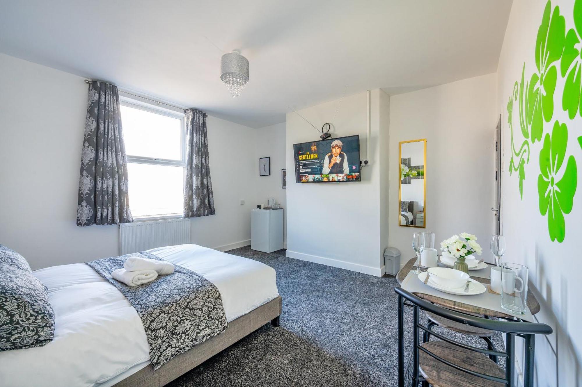 *Rc246*For Your Relaxed & Cosy Stay + Free Parking Leeds  Ngoại thất bức ảnh